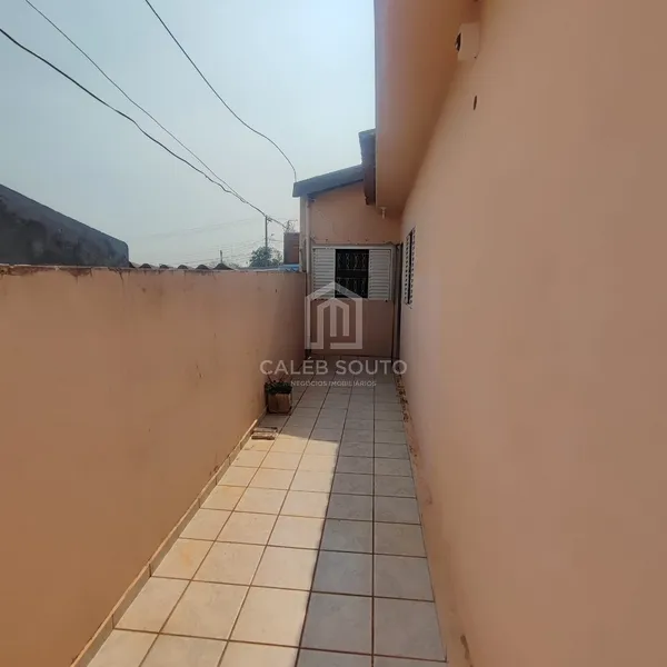 Casa no Jd. Bandeirantes: 1ª foto da galeria de imagens do imóvel