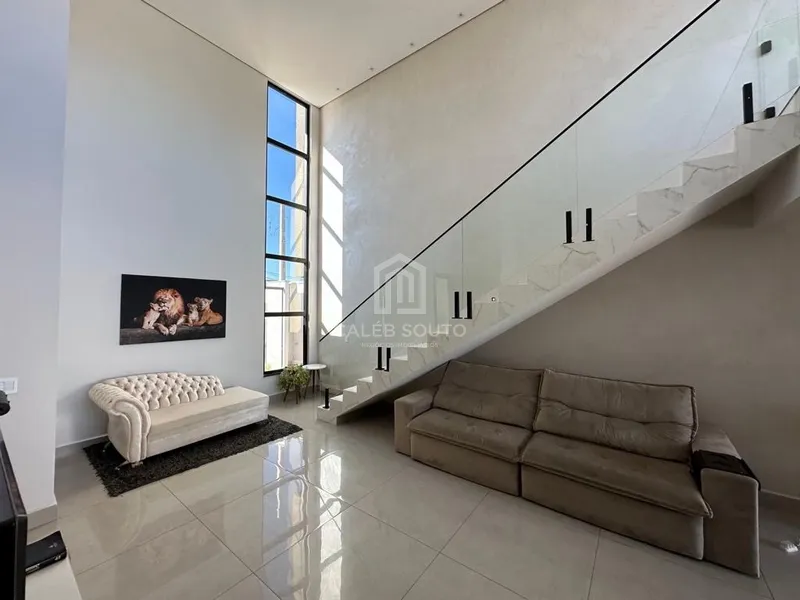 Casa a venda no Jardim Florença com 3 suítes e piscina em Marília-SP: 23ª foto da galeria de imagens do imóvel