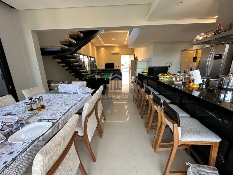 Casa sobrado com 3 suítes e piscina no condomínio Terras da Fazenda: 14ª foto da galeria de imagens do imóvel