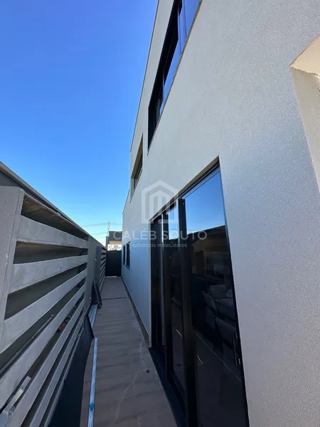 Casa sobrado com 3 suítes e piscina no condomínio Terras da Fazenda: 12ª foto da galeria de imagens do imóvel