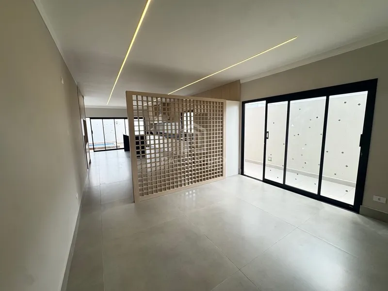 Casa com 3 suites e piscina, no condomínio Terras da Fazenda-Marília/SP: 3ª foto da galeria de imagens do imóvel