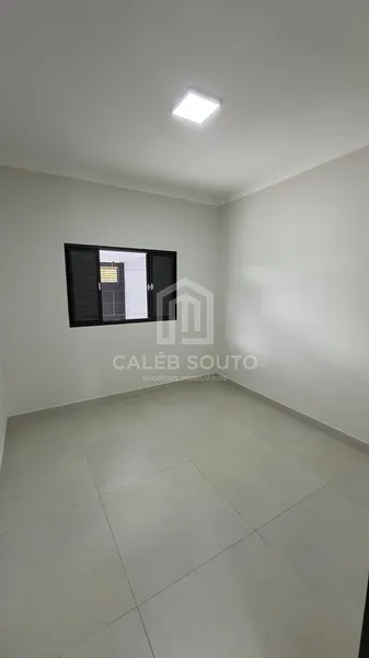 Casa a Venda na Zona Sul com 2 Quartos em Marília-SP. : 8ª foto da galeria de imagens do imóvel