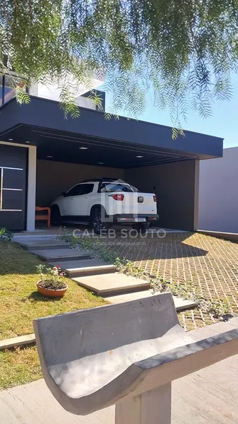 Casa com 4 quartos e piscina no Condomínio Verana em Marília-SP.: 3ª foto da galeria de imagens do imóvel