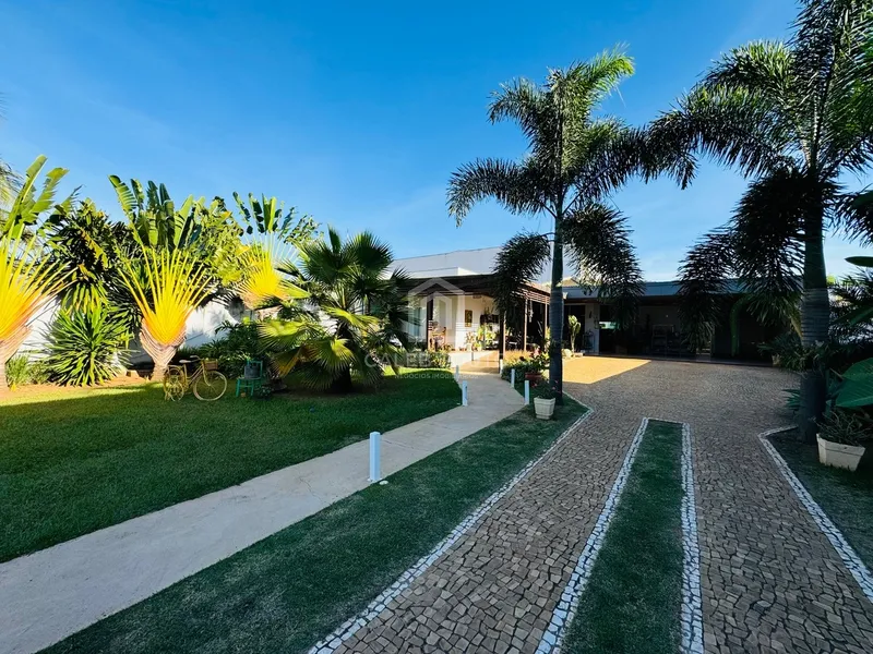 Casa com 3 suítes e piscina à venda no Cond. Campo Belo-Marília-SP: 5ª foto da galeria de imagens do imóvel