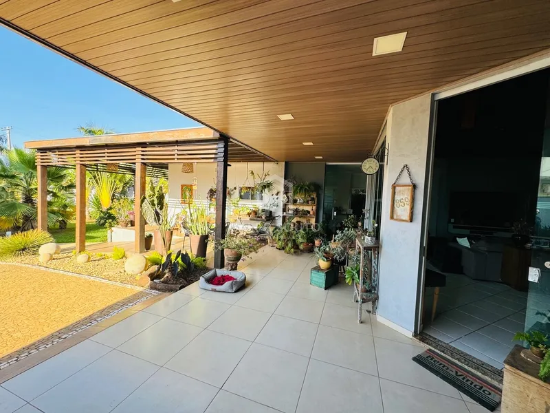 Casa com 3 suítes e piscina à venda no Cond. Campo Belo-Marília-SP: 13ª foto da galeria de imagens do imóvel