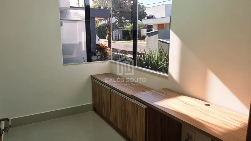 Casa com 3 quartos e piscina no Condominio Costa do Ipe em Marilia: 4ª foto da galeria de imagens do imóvel