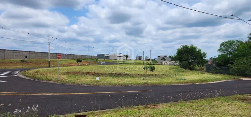 Terreno a Venda medindo 442 metros no Condomínio Vila Flora III em Marília-SP. : 9ª foto da galeria de imagens do imóvel