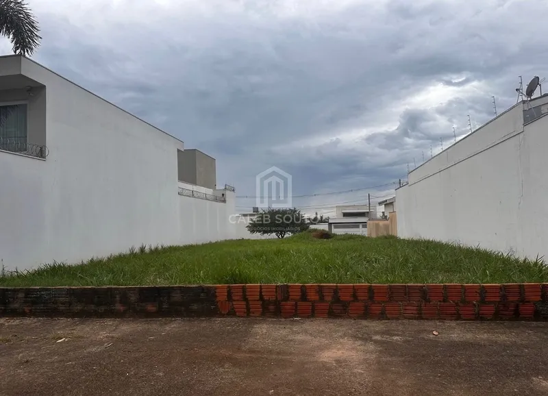 Terreno a Venda no Jardim Florença em Marília- SP. : 1ª foto da galeria de imagens do imóvel