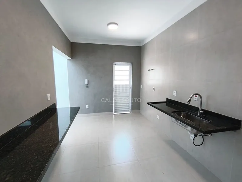 Casa a Venda com 3 quartos sendo 1 suíte no Jd. Aeroporto em Marília-SP.: 3ª foto da galeria de imagens do imóvel