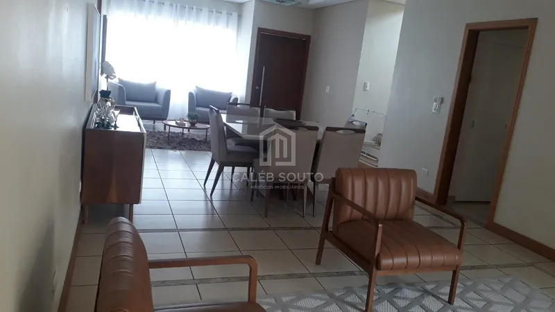 Sobrado no Jd. São Miguel em Marília-SP.: 1ª foto da galeria de imagens do imóvel