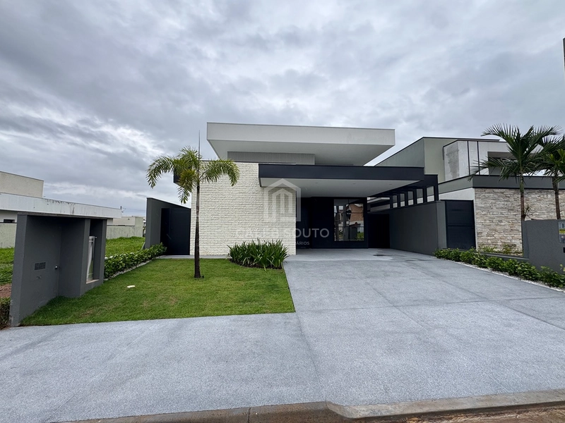 Casa à venda no Terras da Fazenda em Marília | 3 suítes, piscina e 220 m²: 1ª foto da galeria de imagens do imóvel