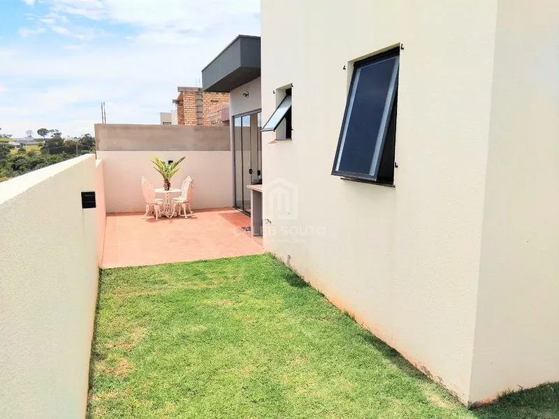 Casa a Venda com 3 quartos sendo 1 suíte no Cond. Village Damha em Marília-SP.: 6ª foto da galeria de imagens do imóvel