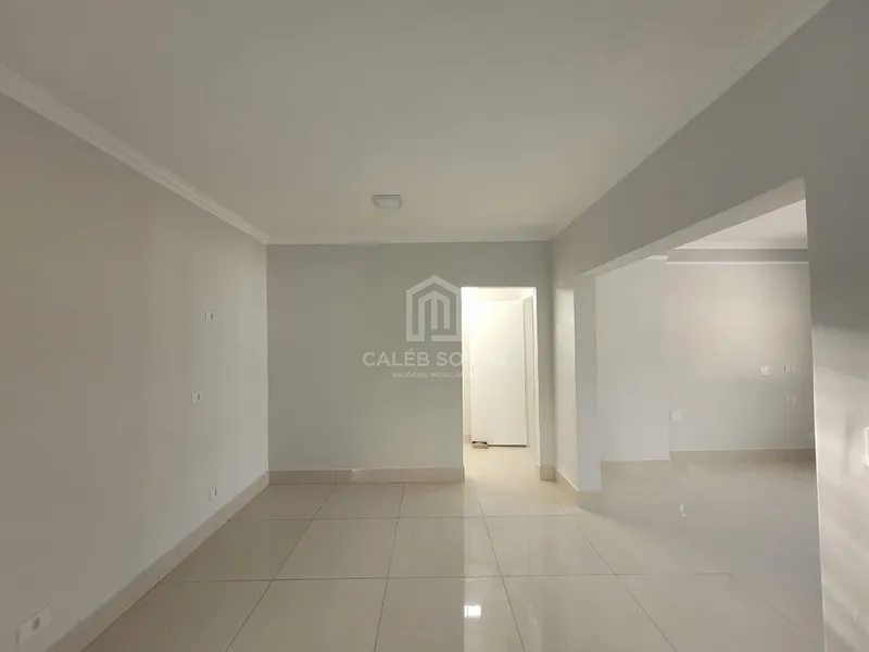 Casa a Venda no Bairro Fragata em Marília-SP.: 2ª foto da galeria de imagens do imóvel