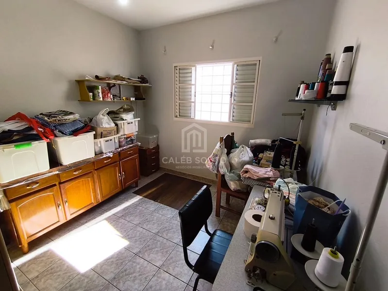 Casa a Venda com 3 Quartos sendo 1 Suíte no Jd. Estoril em Marília-SP. : 10ª foto da galeria de imagens do imóvel
