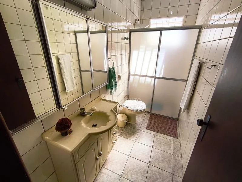 Casa a Venda com 3 Quartos sendo 1 Suíte no Jd. Estoril em Marília-SP. : 9ª foto da galeria de imagens do imóvel