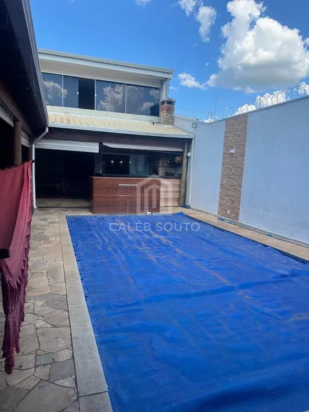 Casa a Venda com 4 quartos no Bairro Palmital em Marília-SP: 6ª foto da galeria de imagens do imóvel