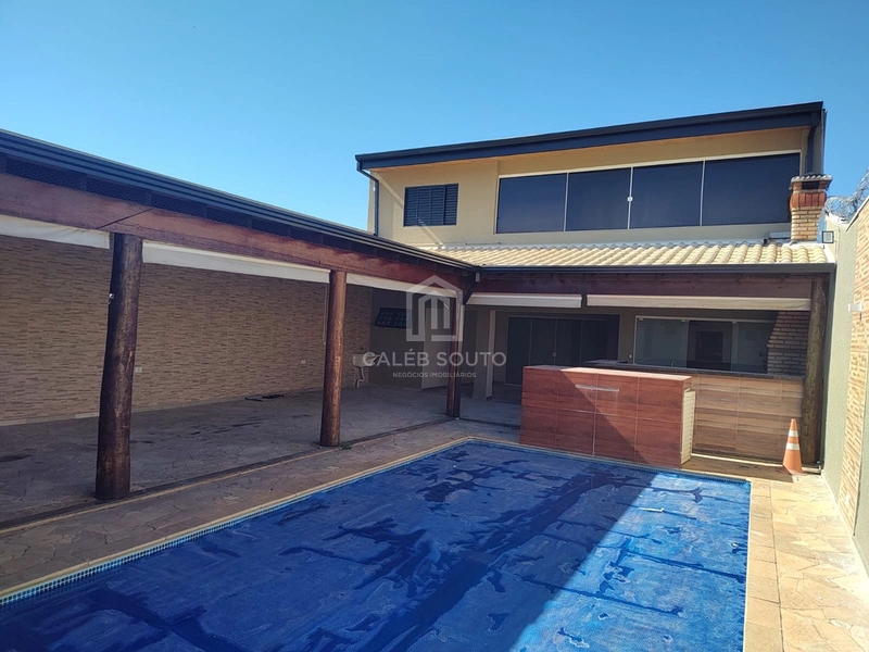 Casa com 4 dormitórios e piscina à venda no Palmital – Marília/SP: 4ª foto da galeria de imagens do imóvel