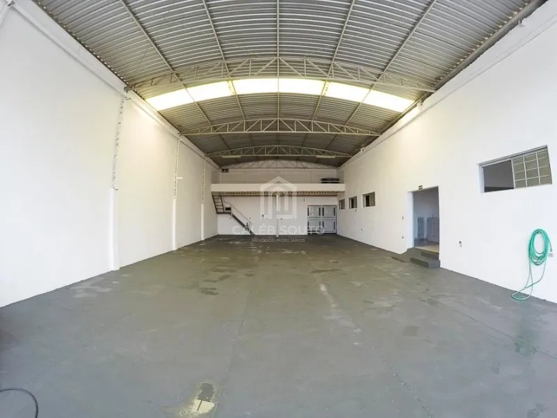 Barracão Comercial à Venda No Bairro Vista Alegre em Marília-SP: 14ª foto da galeria de imagens do imóvel