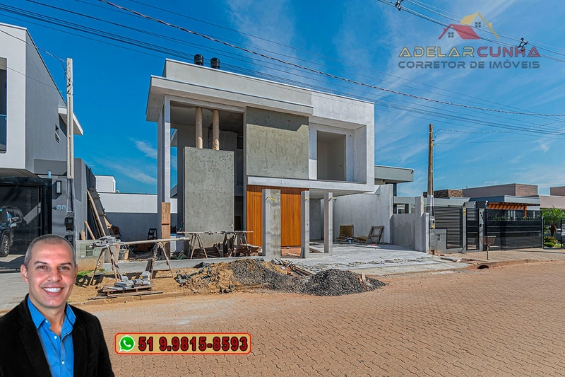 Sobrado com 3 Suítes à VENDA em Campo Bom: 1ª foto da galeria de imagens do imóvel