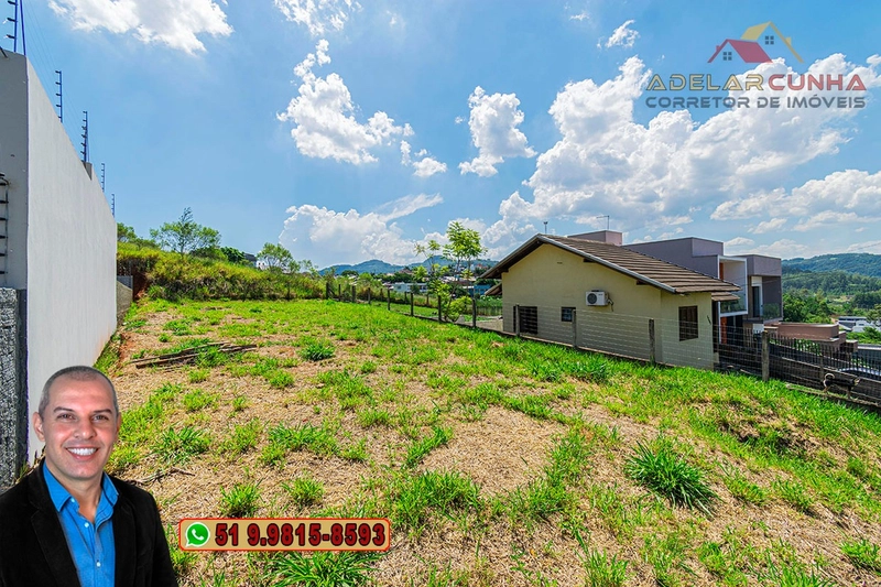 Terreno à Venda em Campo Bom com Vista Panorâmica: 1ª foto da galeria de imagens do imóvel