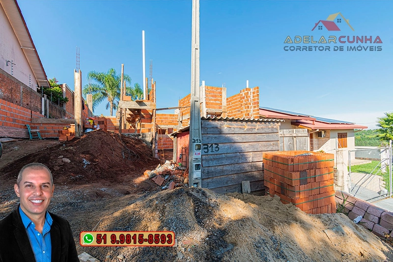 Casa Moderna com 2 Dormitórios (1 Suíte) à Venda em Campo Bom: 2ª foto da galeria de imagens do imóvel