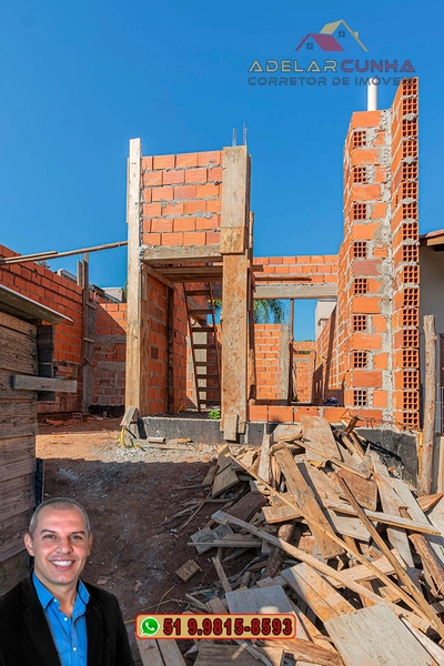 Casa Moderna com 2 Dormitórios (1 Suíte) à Venda em Campo Bom: 4ª foto da galeria de imagens do imóvel