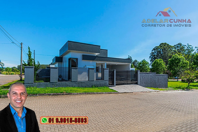 Casa com Quiosque e Piscina à VENDA em Araricá-RS: 1ª foto da galeria de imagens do imóvel