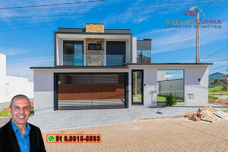 Casa com 3 dormitórios sendo 1 Suíte Master à Venda em Campo Bom: 1ª foto da galeria de imagens do imóvel