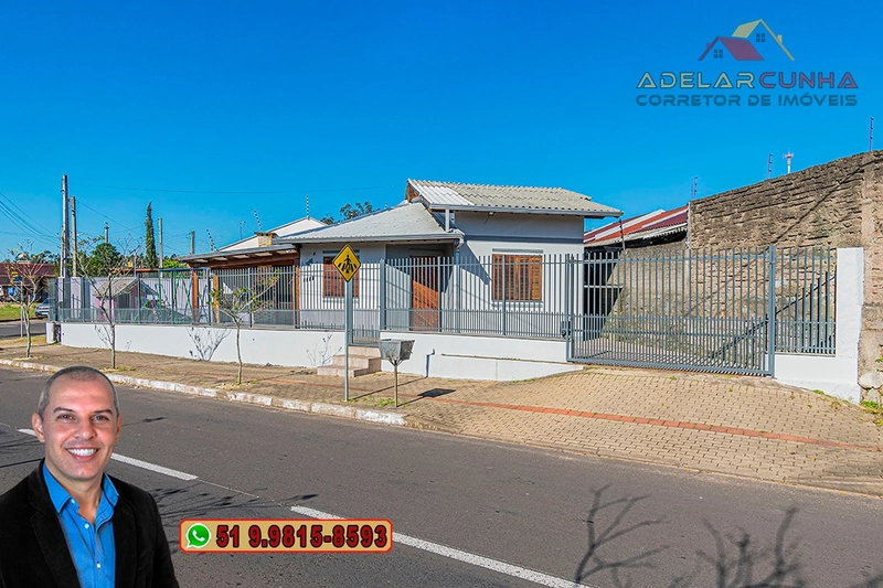 Casa com 3 dormitórios à VENDA em Campo Bom - RS: 1ª foto da galeria de imagens do imóvel