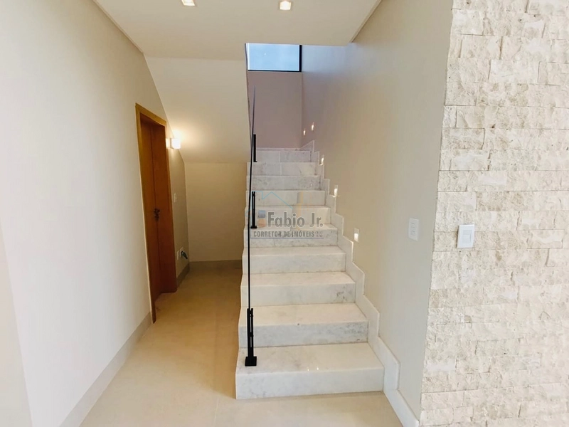 Sobrado 4 suítes em condomínio fechado - Jardins Capri : 15ª foto da galeria de imagens do imóvel