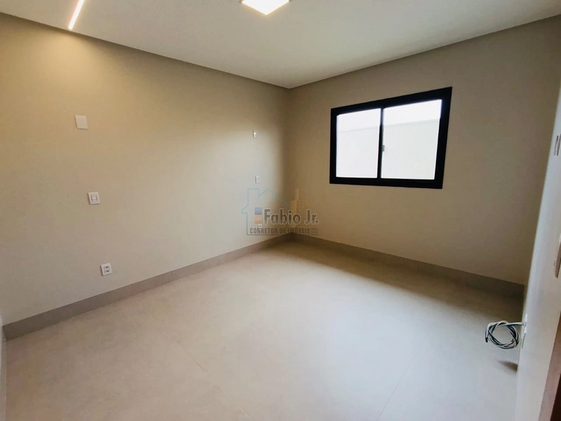 Sobrado 4 suítes em condomínio fechado - Jardins Capri : 13ª foto da galeria de imagens do imóvel