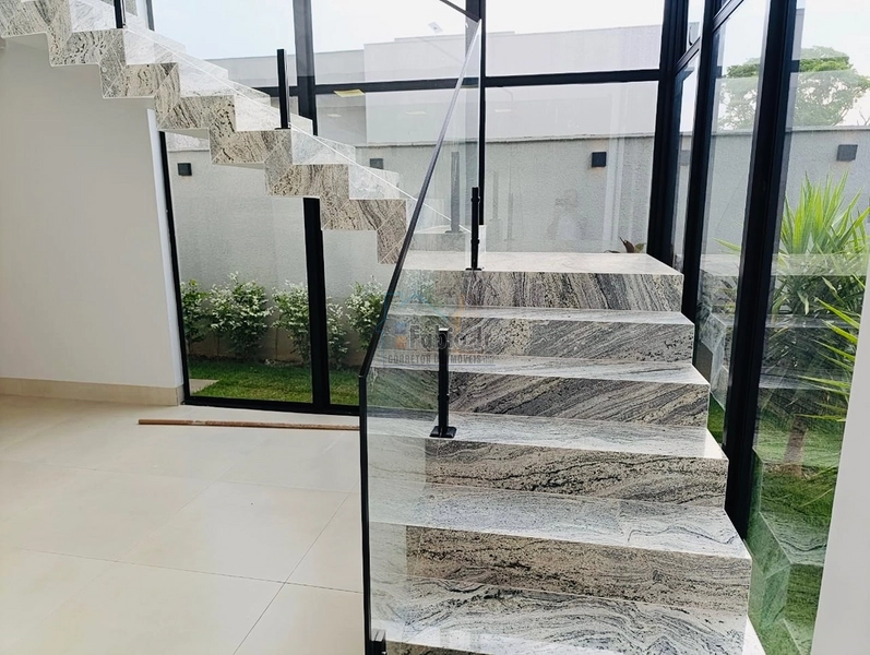 Sobrado em frente a mata, 3 suítes em condomínio fechado - Jardins Capri: 11ª foto da galeria de imagens do imóvel