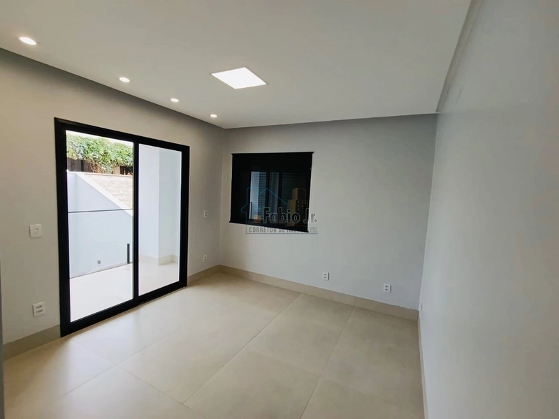 Sobrado em frente a mata, 3 suítes em condomínio fechado - Jardins Capri: 16ª foto da galeria de imagens do imóvel