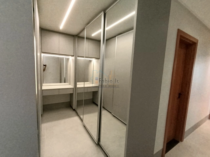 Casa térrea 03 quartos\suítes em condomínio fechado - Jardins Nápoles : 18ª foto da galeria de imagens do imóvel