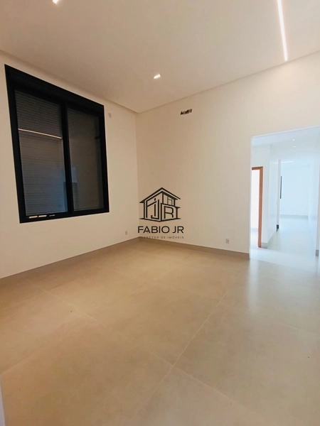 Sobrado invertido 3 suítes em condomínio fechado - Jardins Nápoles : 2ª foto da galeria de imagens do imóvel