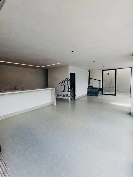 Sobrado invertido 3 suítes em condomínio fechado - Jardins Nápoles : 16ª foto da galeria de imagens do imóvel