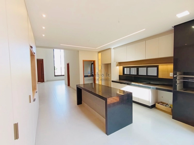 Casa térrea 3 suítes em condomínio fechado - Jardins Bolonha : 6ª foto da galeria de imagens do imóvel