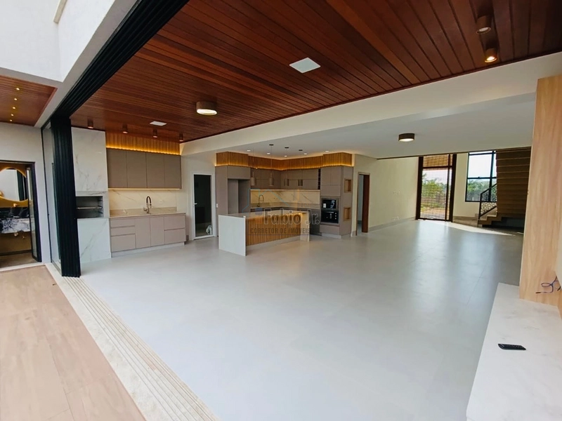 Sobrado 4 suítes em condomínio fechado - Jardins Capri: 5ª foto da galeria de imagens do imóvel