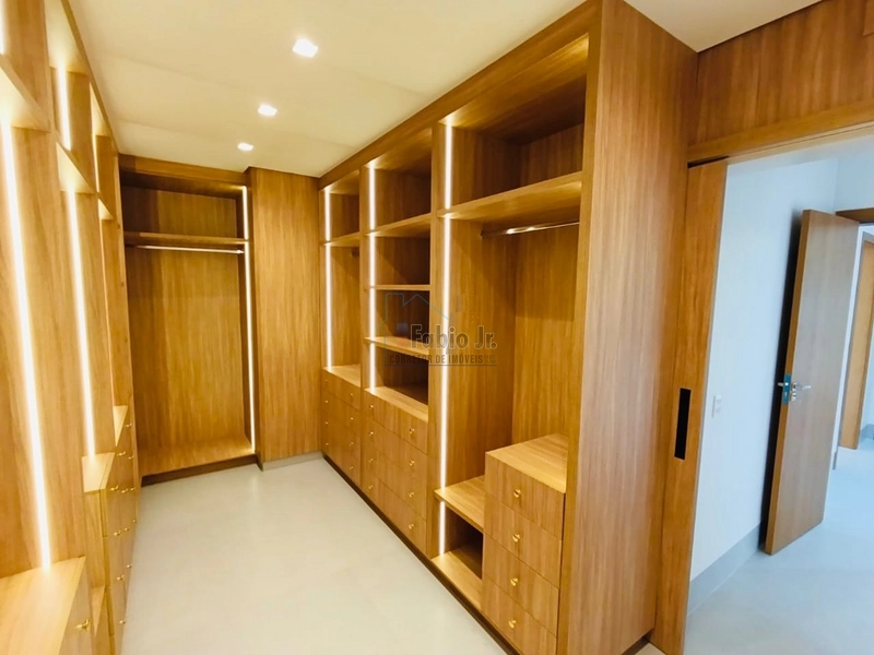 Sobrado 4 suítes em condomínio fechado - Jardins Capri: 17ª foto da galeria de imagens do imóvel