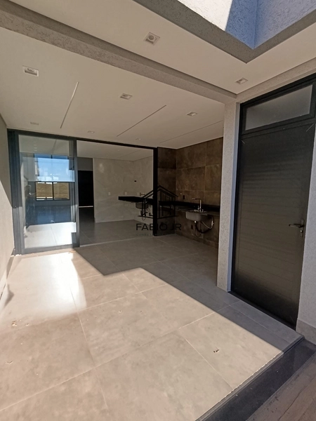 Casa térrea 3 suítes em condomínio fechado - Jardins Capri : 5ª foto da galeria de imagens do imóvel