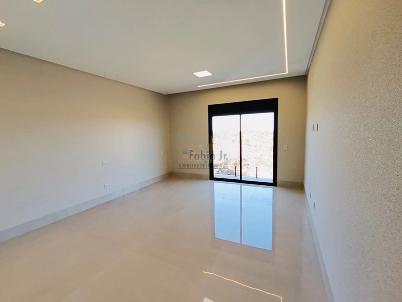 Casa em condomínio fechado, 03 quartos, 03 suítes, com vista definitiva: 9ª foto da galeria de imagens do imóvel
