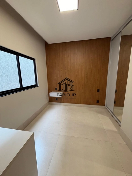 Casa térrea 3 suítes em condomínio fechado - Jardins Nápoles : 13ª foto da galeria de imagens do imóvel