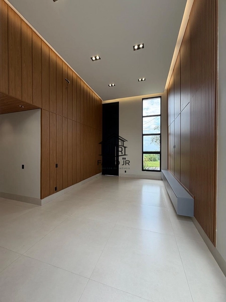 Casa térrea 3 suítes em condomínio fechado - Jardins Nápoles : 4ª foto da galeria de imagens do imóvel