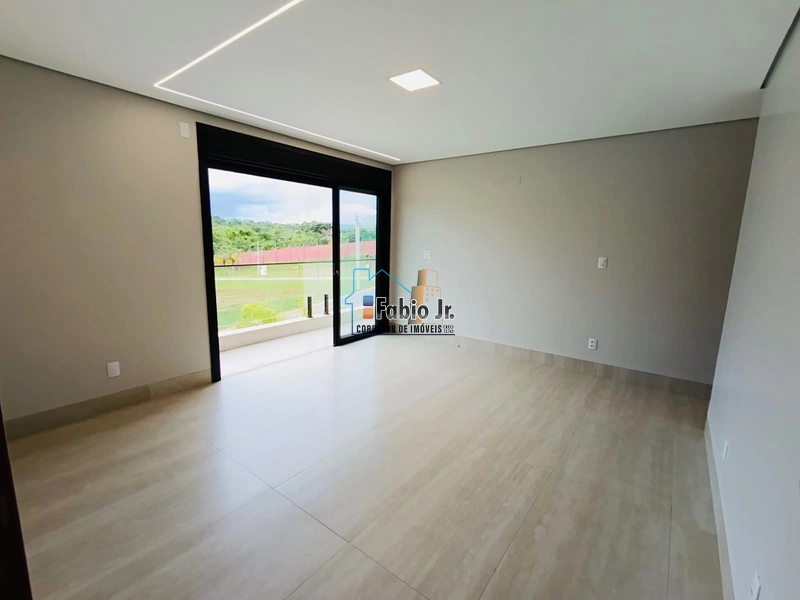 Sobrado piano, esquina 4 suítes em condomínio fechado - Jardins Capri: 16ª foto da galeria de imagens do imóvel