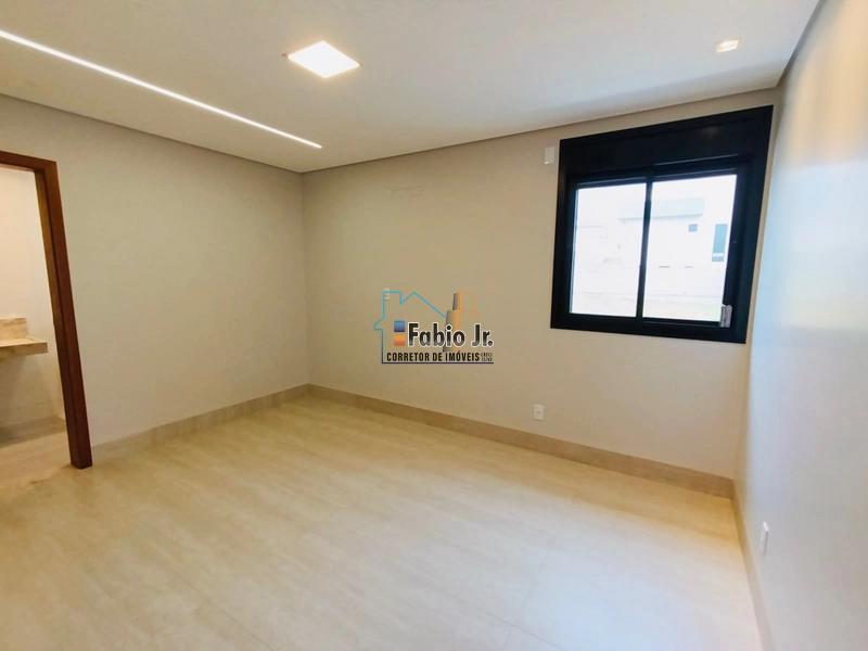 Sobrado piano, esquina 4 suítes em condomínio fechado - Jardins Capri: 19ª foto da galeria de imagens do imóvel