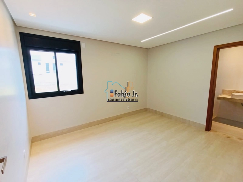 Sobrado piano, esquina 4 suítes em condomínio fechado - Jardins Capri: 21ª foto da galeria de imagens do imóvel