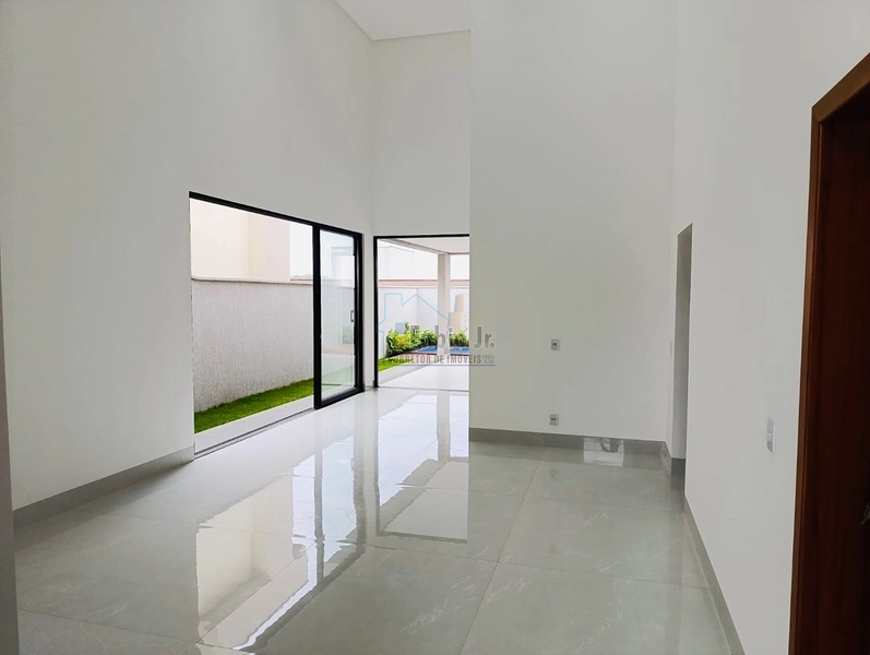 Casa térrea 3 suítes plenas + home office em condomínio fechado - Jardins Napoles: 2ª foto da galeria de imagens do imóvel