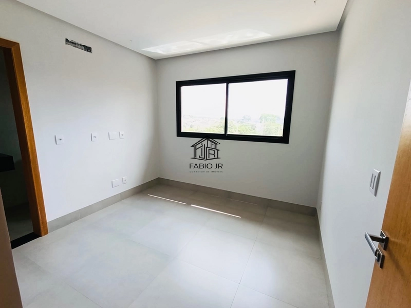 Sobrado 4 suítes plenas em condomínio fechado - Jardins Barcelona : 17ª foto da galeria de imagens do imóvel