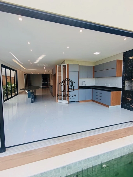 Casa térrea 3 quartos e 2 suítes em condomínio fechado - Jardins Nápoles : 13ª foto da galeria de imagens do imóvel