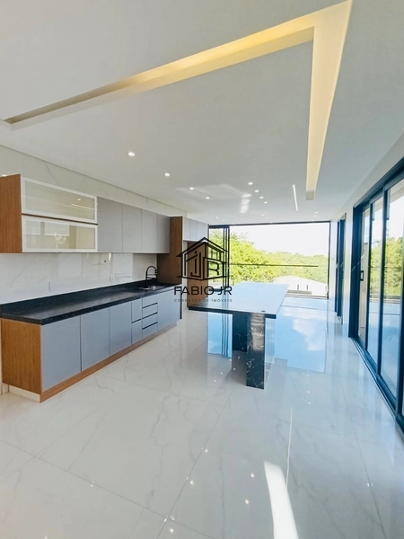 Casa térrea 3 quartos e 2 suítes em condomínio fechado - Jardins Nápoles : 7ª foto da galeria de imagens do imóvel